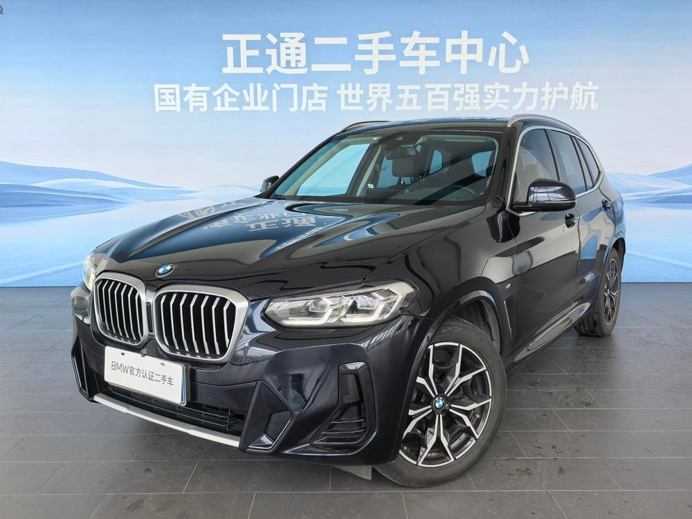 BMW X3 2022 — фото автомобиля 1