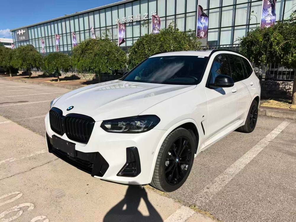 BMW X3 2022 — фото автомобиля