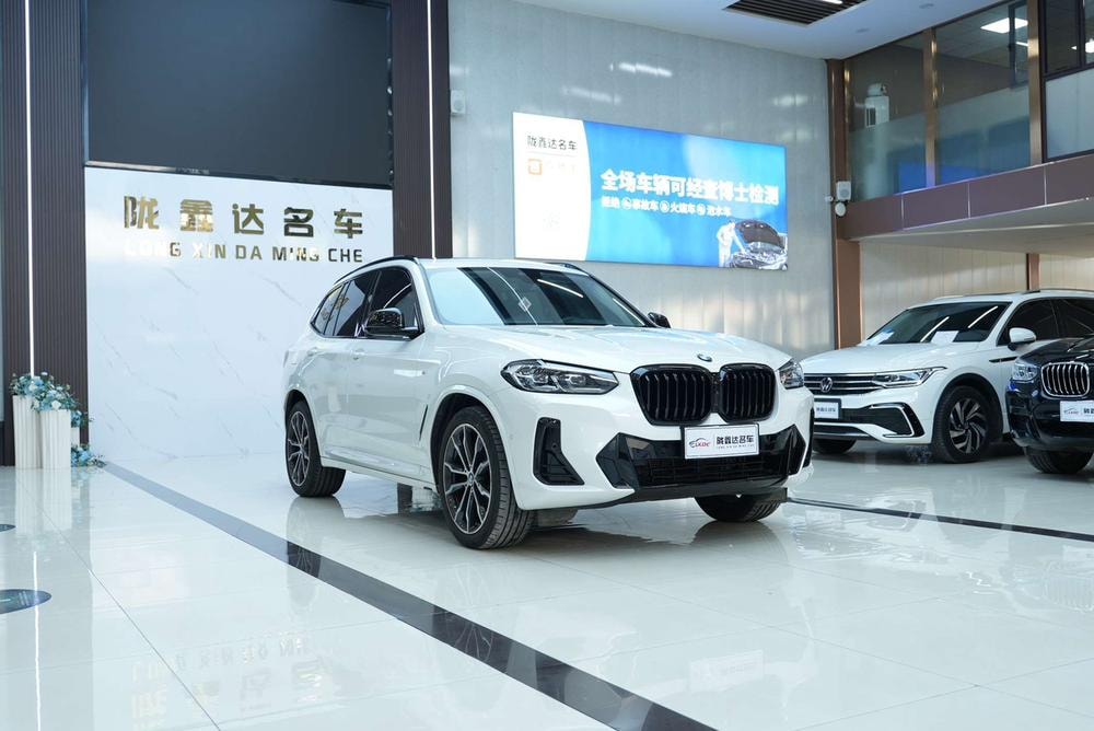 BMW X3 2023 — фото автомобиля