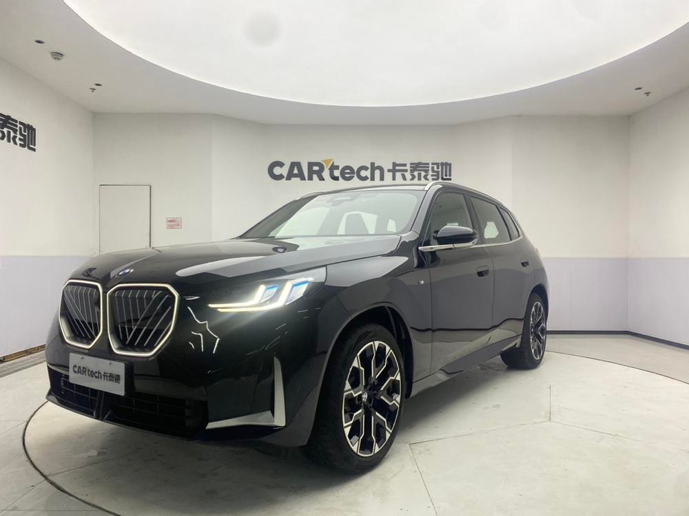 BMW X3 2025 — фото автомобиля