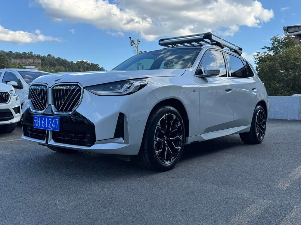 BMW X3 2025 — фото автомобиля