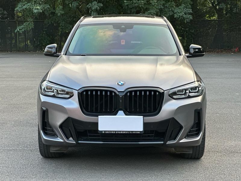BMW X3 2023 — фото автомобиля