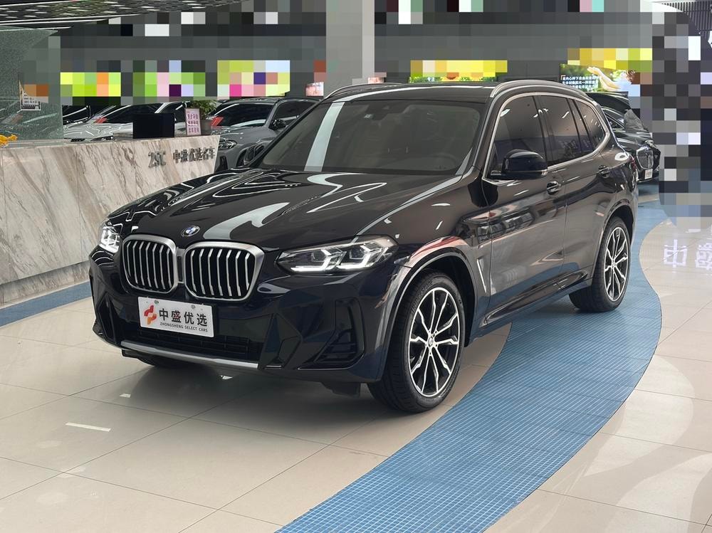 BMW X3 2022 — фото автомобиля