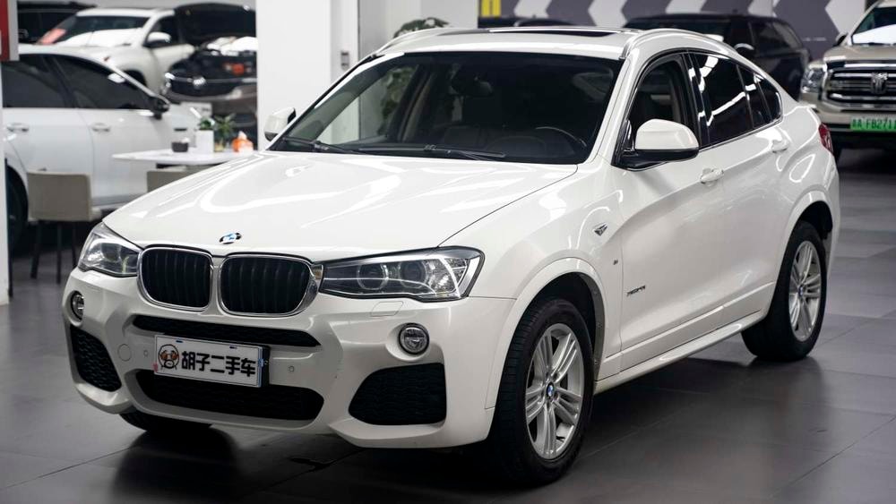 BMW X4 2016 — фото автомобиля