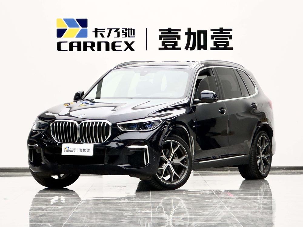 BMW X5 2022 — фото автомобиля 1
