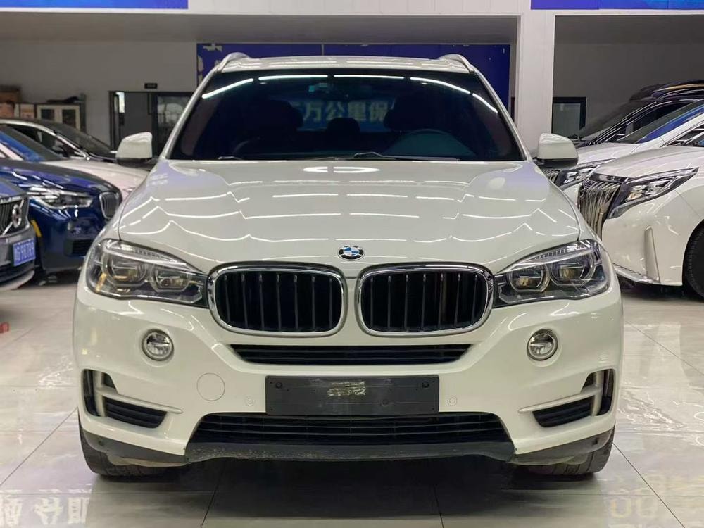 BMW X5 (Import) 2018 — фото автомобиля