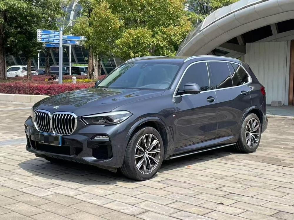 BMW X5 (Import) 2020 — фото автомобиля 1