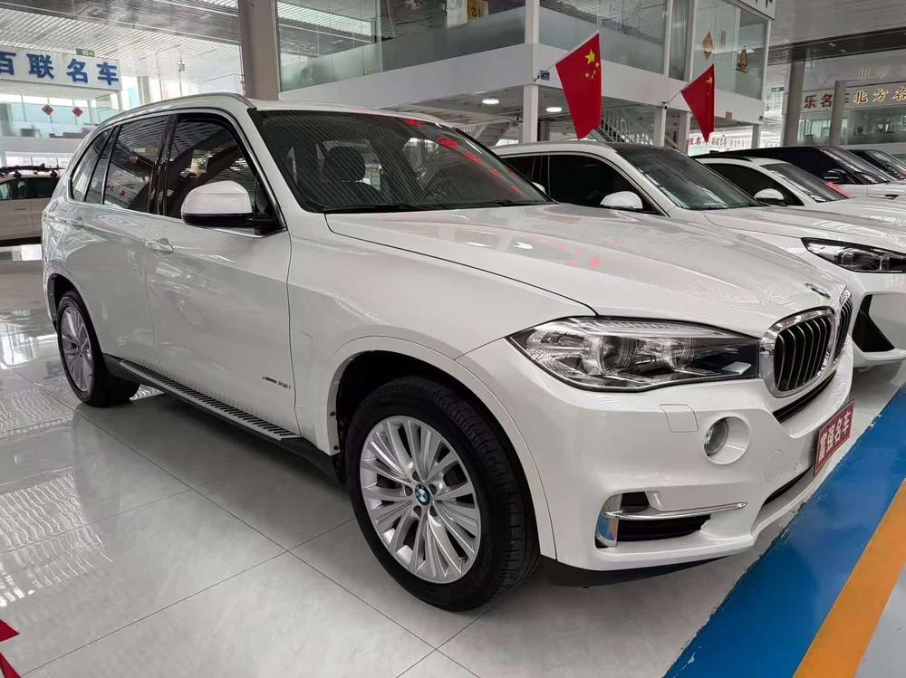 BMW X5 (Import) 2017 — фото автомобиля 1