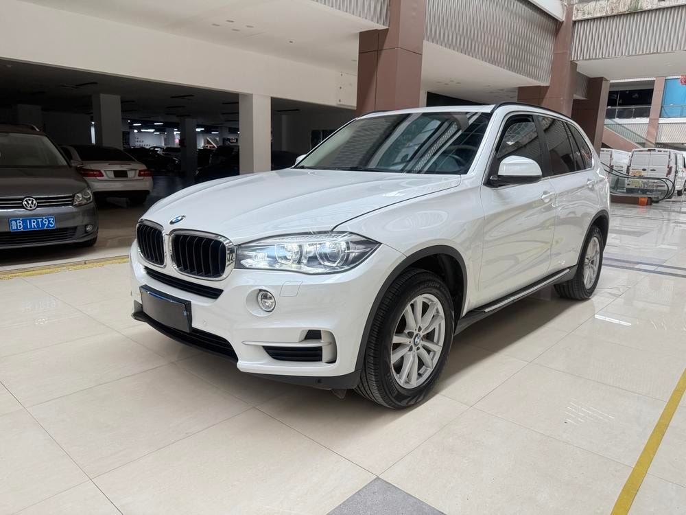 BMW X5 (Import) 2017 — фото автомобиля