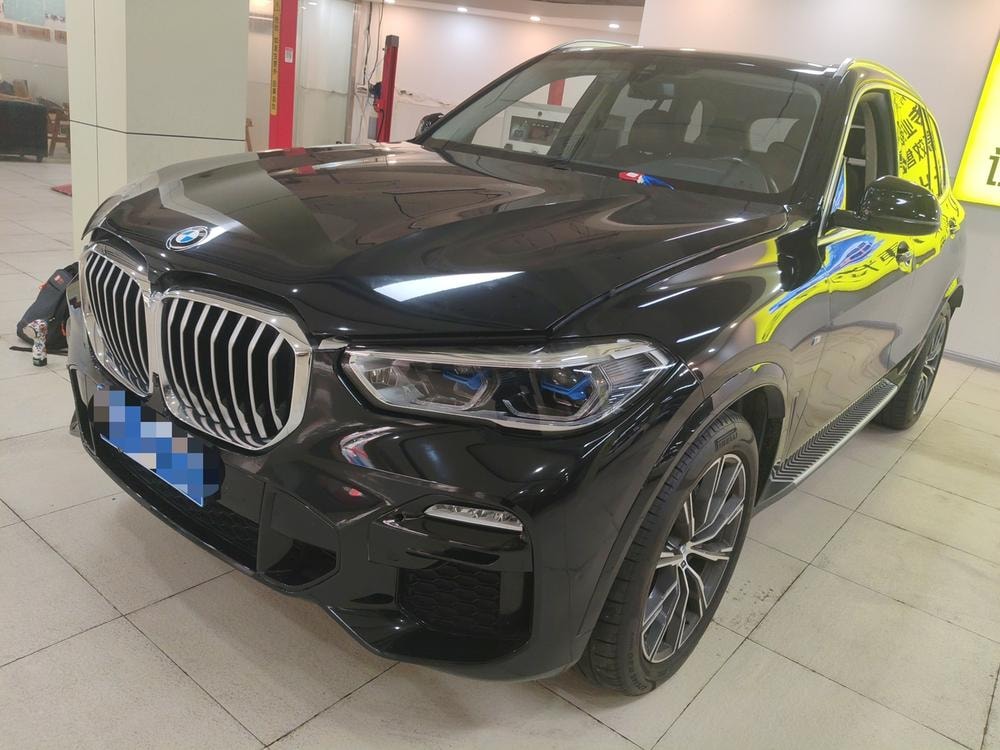 BMW X5 (Import) 2019 — фото автомобиля