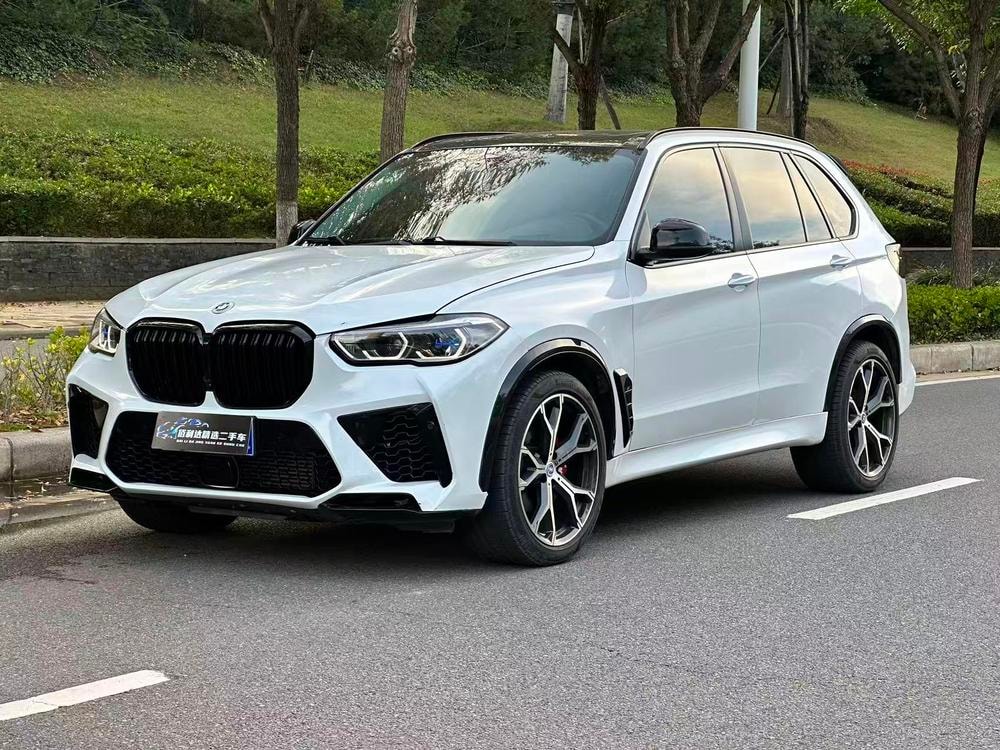 BMW X5 (Import) 2015 — фото автомобиля 1