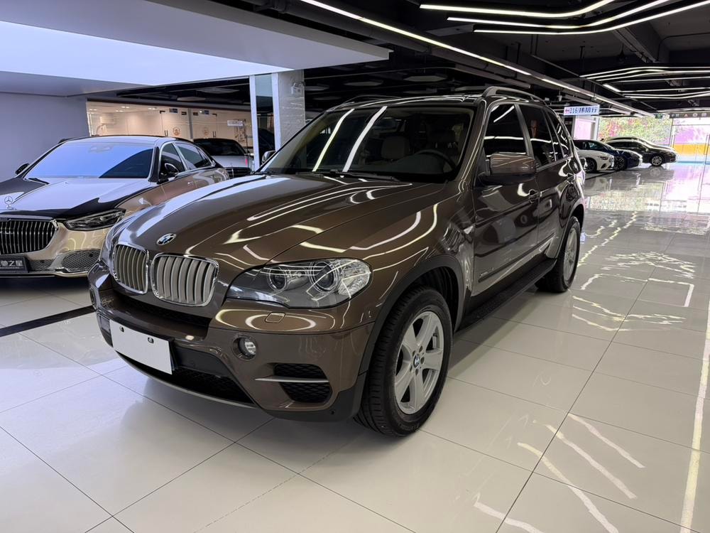 BMW X5 (Import) 2013 — фото автомобиля