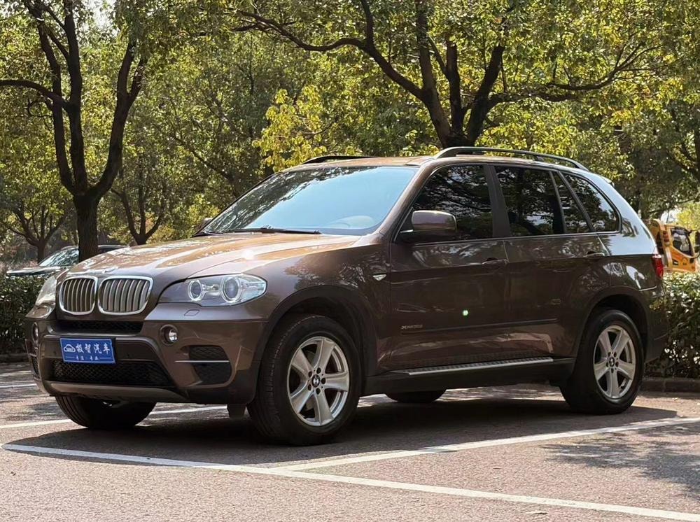 BMW X5 (Import) 2011 — фото автомобиля