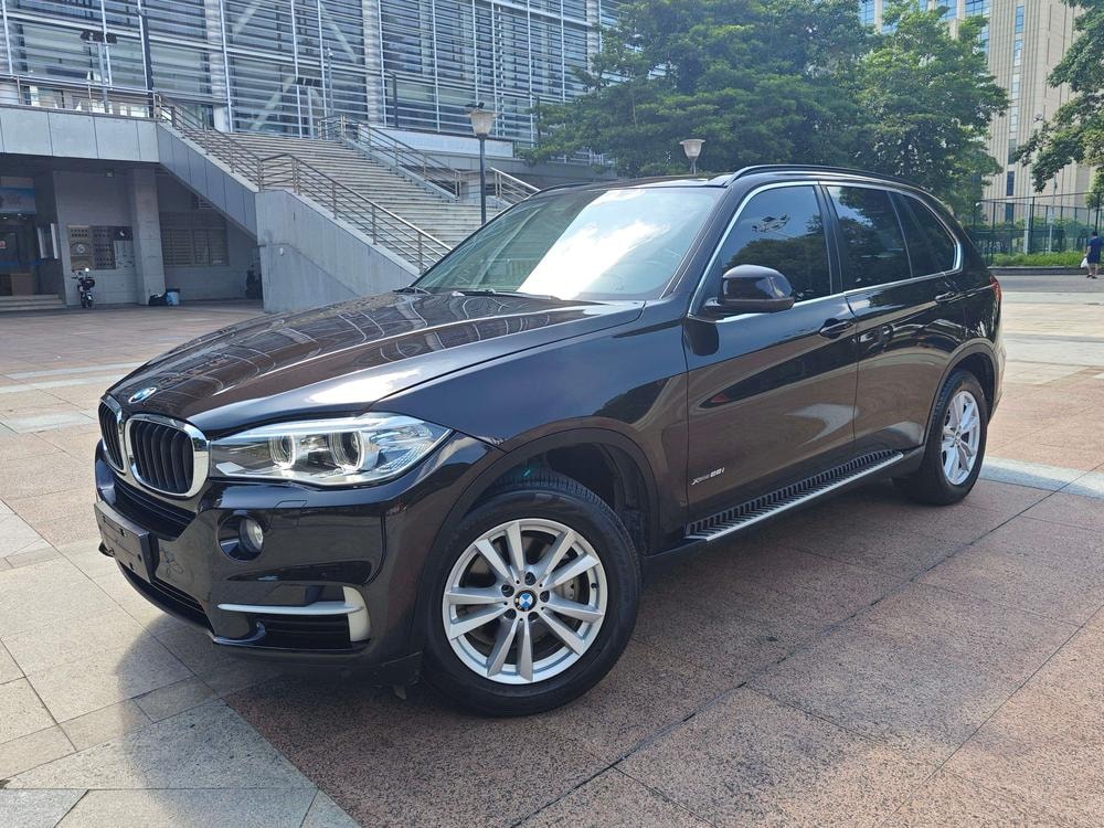 BMW X5 (Import) 2015 — фото автомобиля