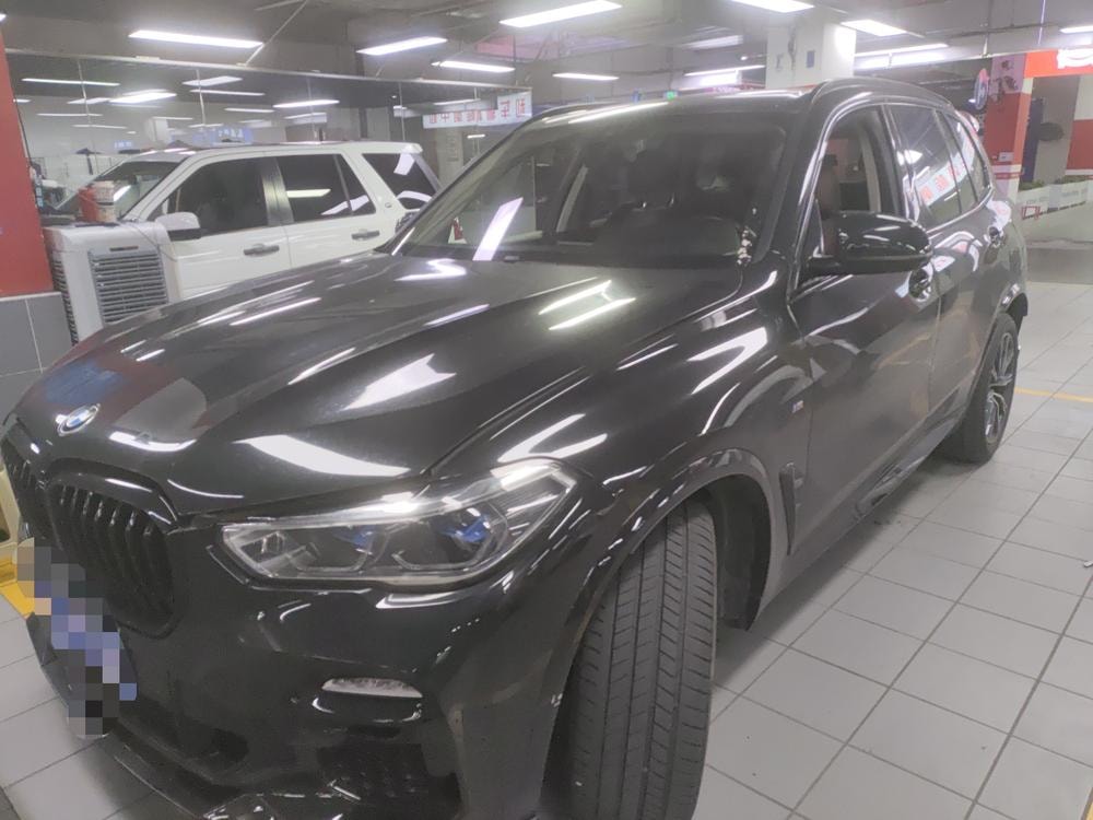 BMW X5 (Import) 2021 — фото автомобиля