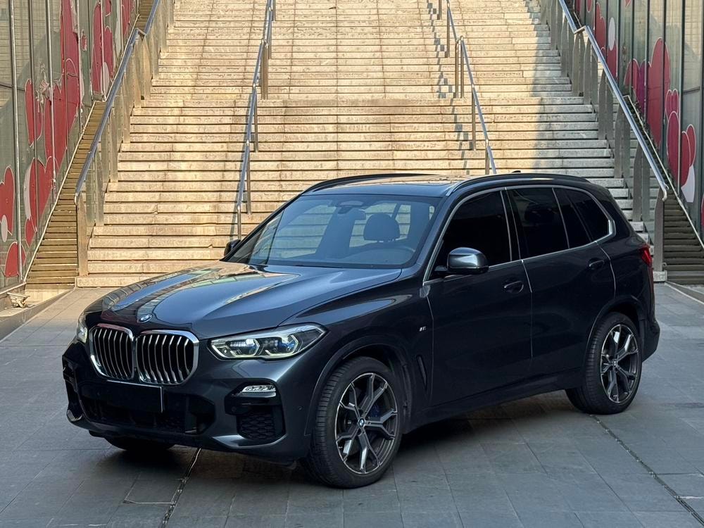 BMW X5 (Import) 2020 — фото автомобиля