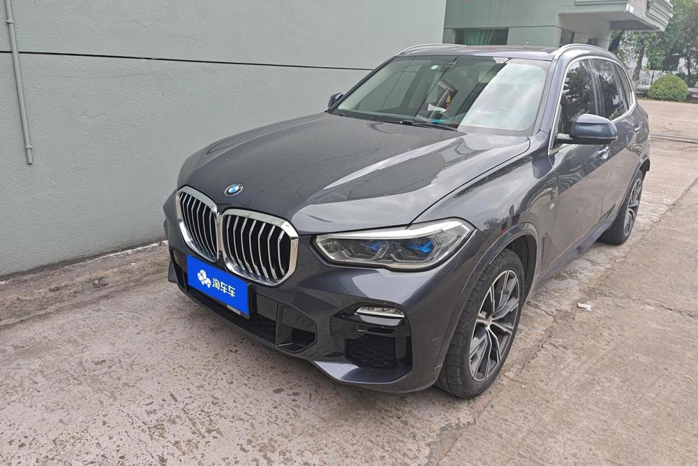 BMW X5 (Import) 2020 — фото автомобиля
