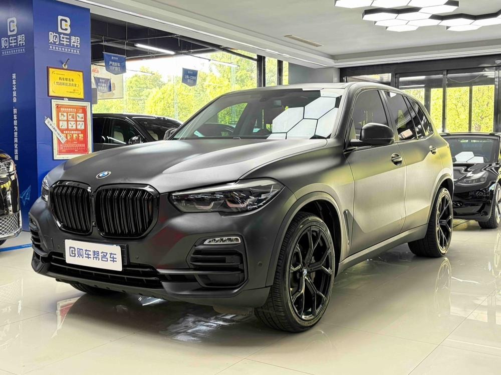 BMW X5 (Import) 2019 — фото автомобиля 1