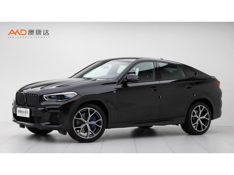 BMW X6 2022 — фото автомобиля