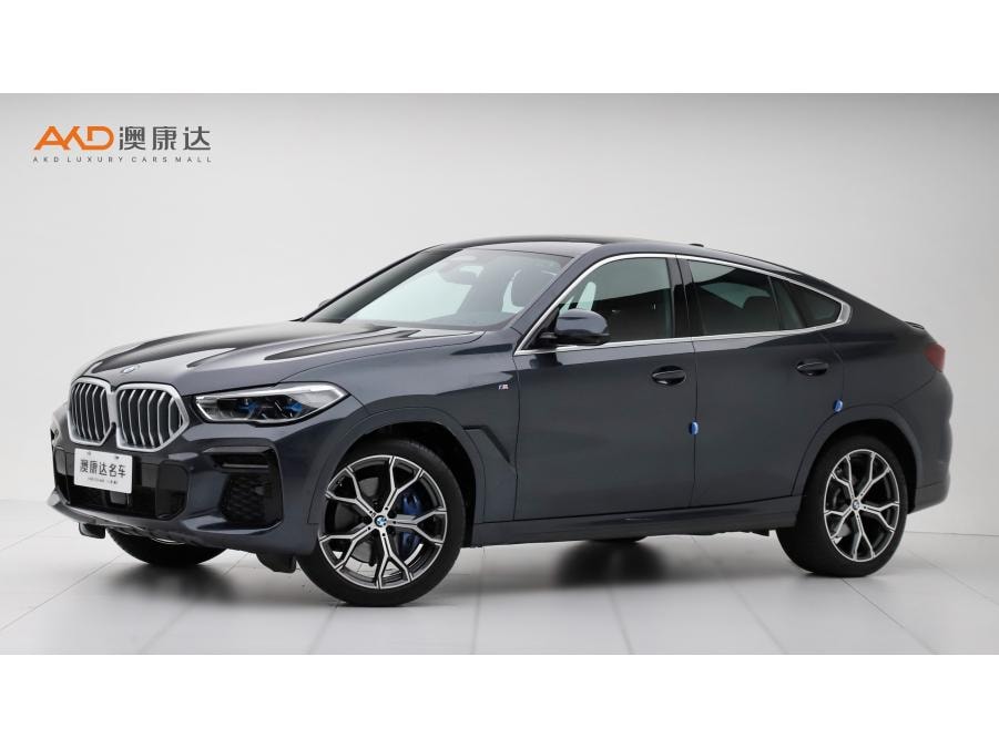 BMW X6 2022 — фото автомобиля 1