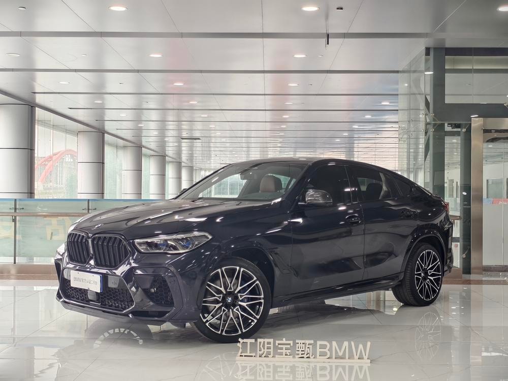 BMW X6 2021 — фото автомобиля