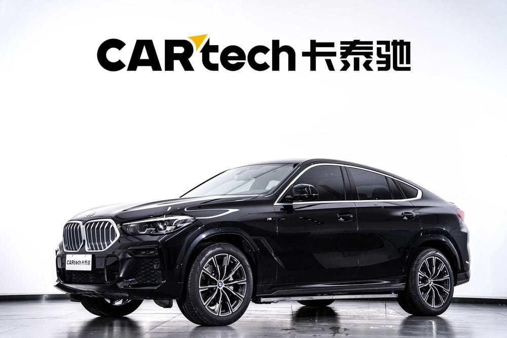 BMW X6 2022 — фото автомобиля