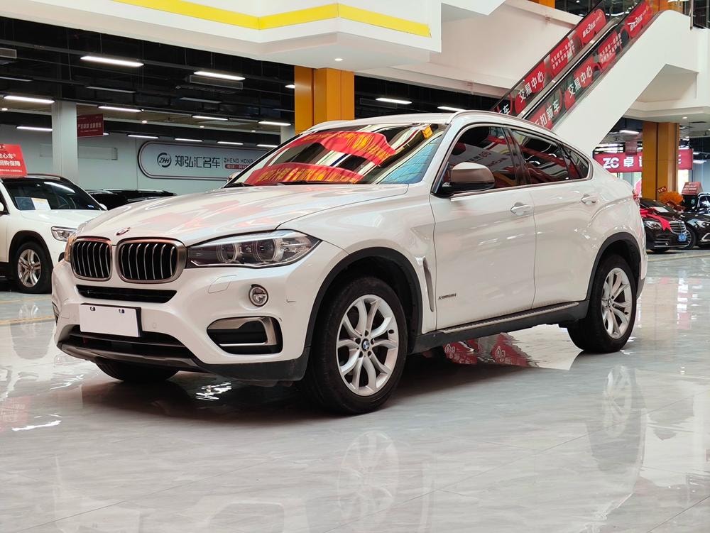 BMW X6 2018 — фото автомобиля