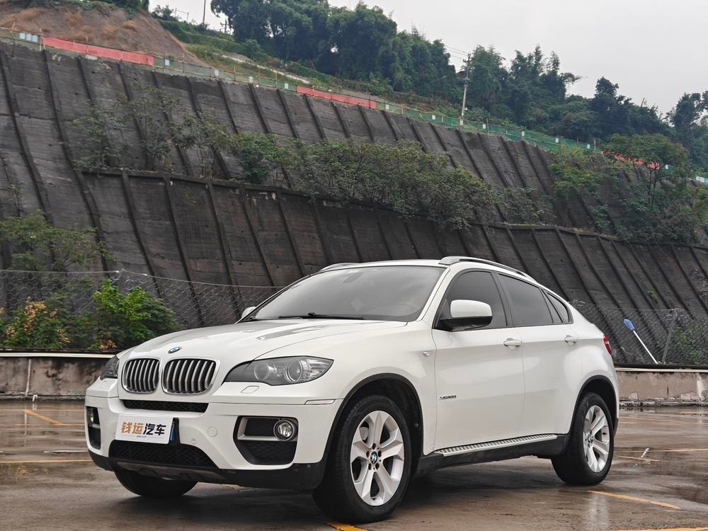BMW X6 2012 — фото автомобиля