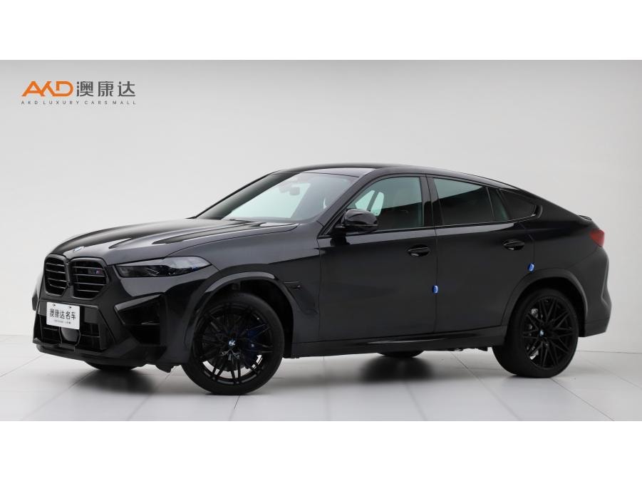 BMW X6 M 2023 — фото автомобиля