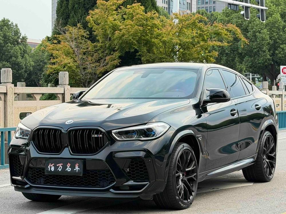 BMW X6 M 2020 — фото автомобиля