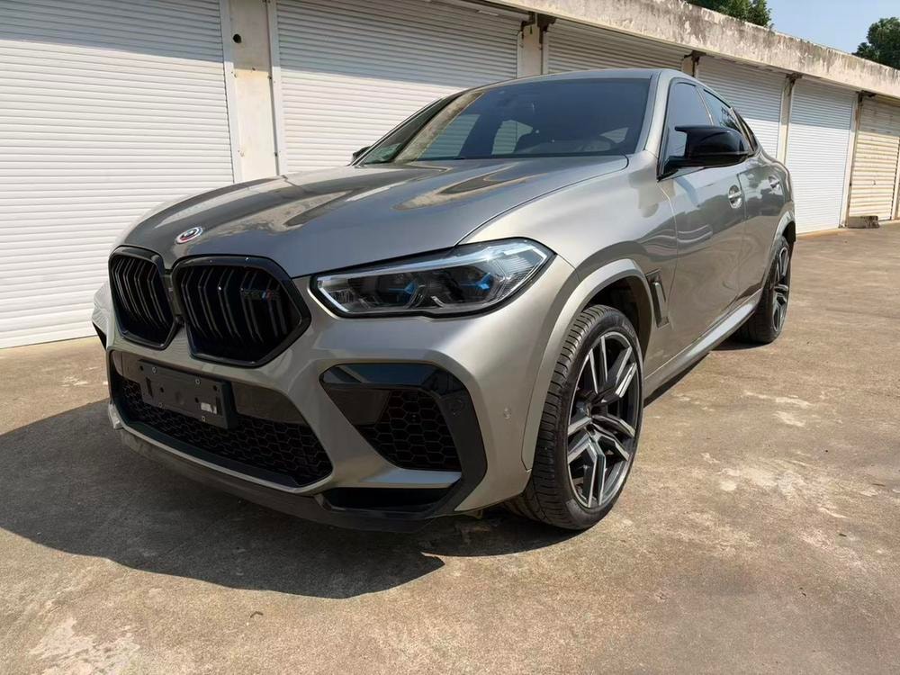 BMW X6 M 2021 — фото автомобиля