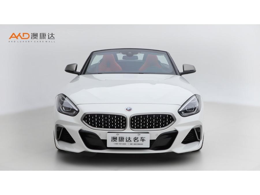 BMW Z4 2022 — фото автомобиля 1