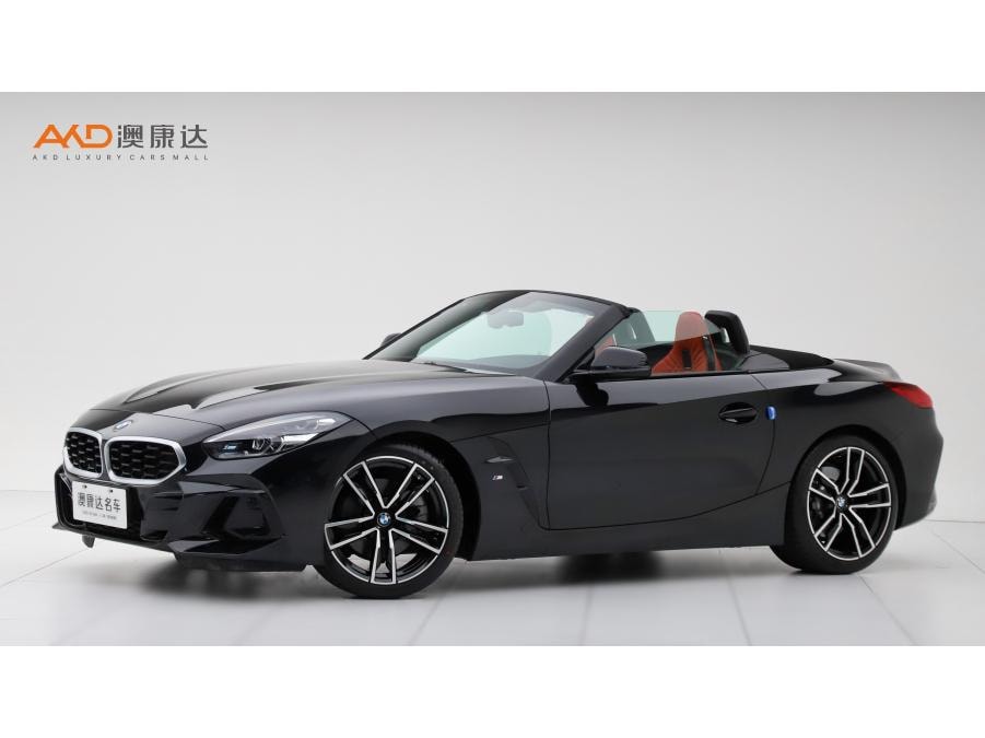 BMW Z4 2023 — фото автомобиля 1