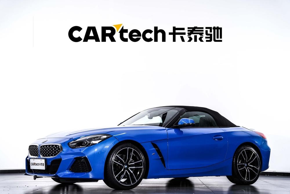 BMW Z4 2019 — фото автомобиля