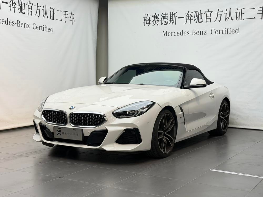 BMW Z4 2020 — фото автомобиля