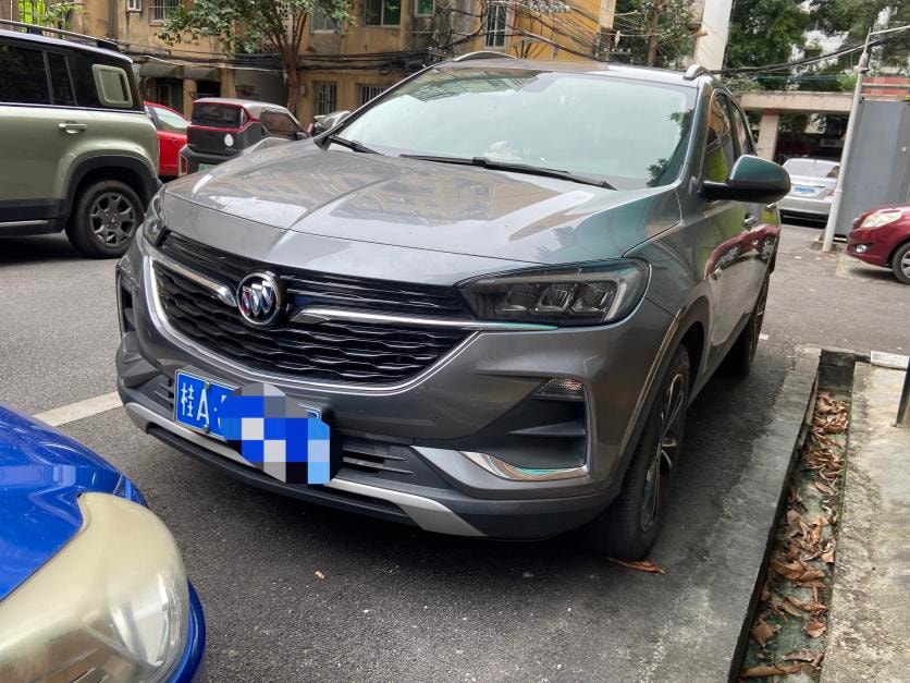 Buick Encore GX 2020 — фото автомобиля