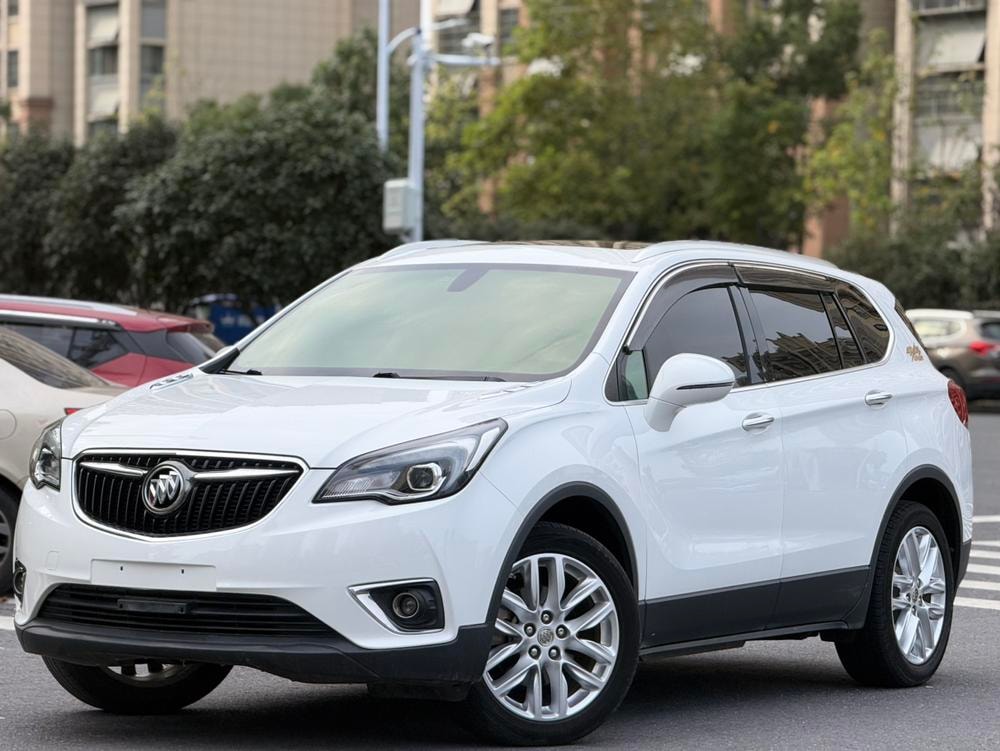 Buick Envision 2018 — фото автомобиля