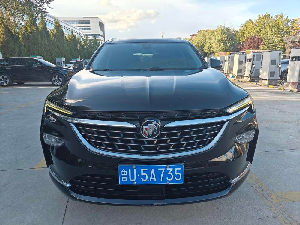 Buick Envision Plus 2020 — фото автомобиля 1
