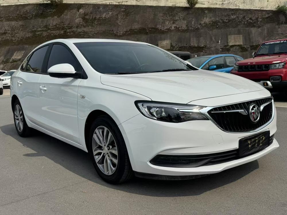 Buick Excelle 2021 — фото автомобиля