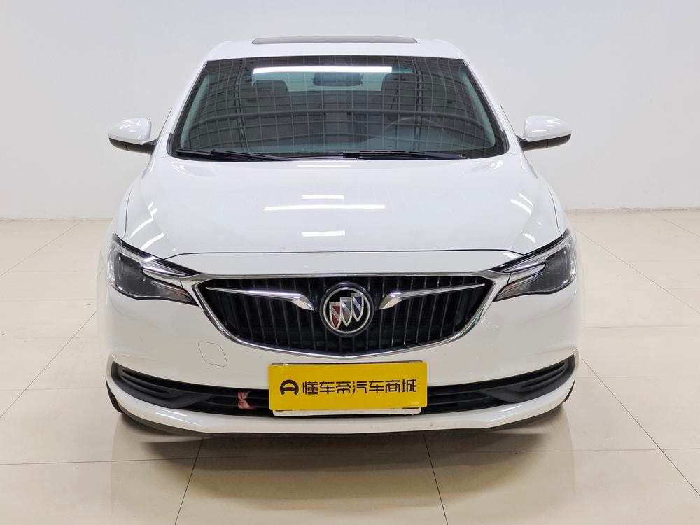 Buick Excelle 2021 — фото автомобиля 1