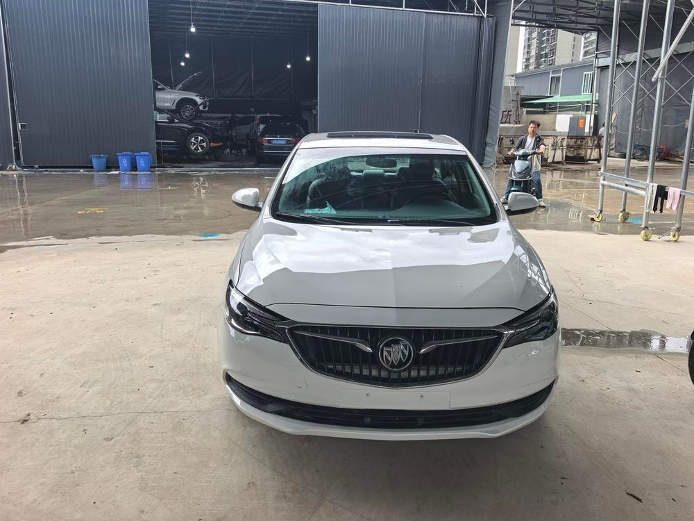 Buick Excelle 2021 — фото автомобиля