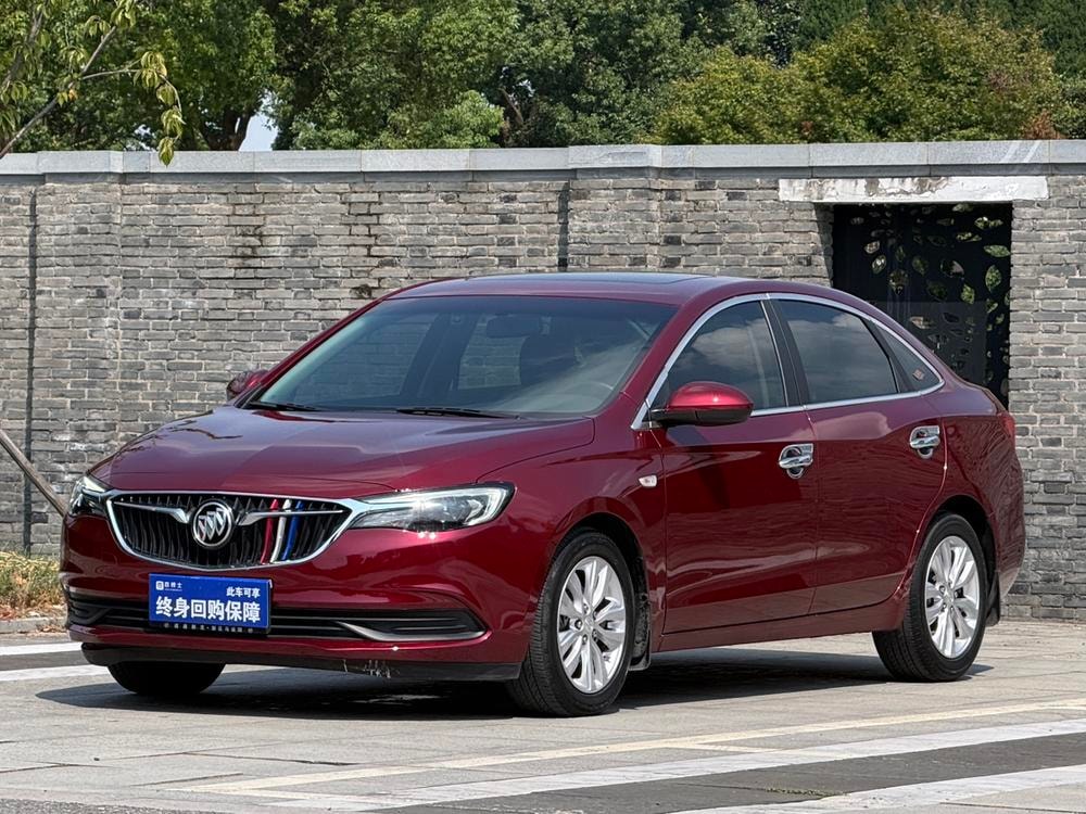 Buick Excelle 2021 — фото автомобиля 1