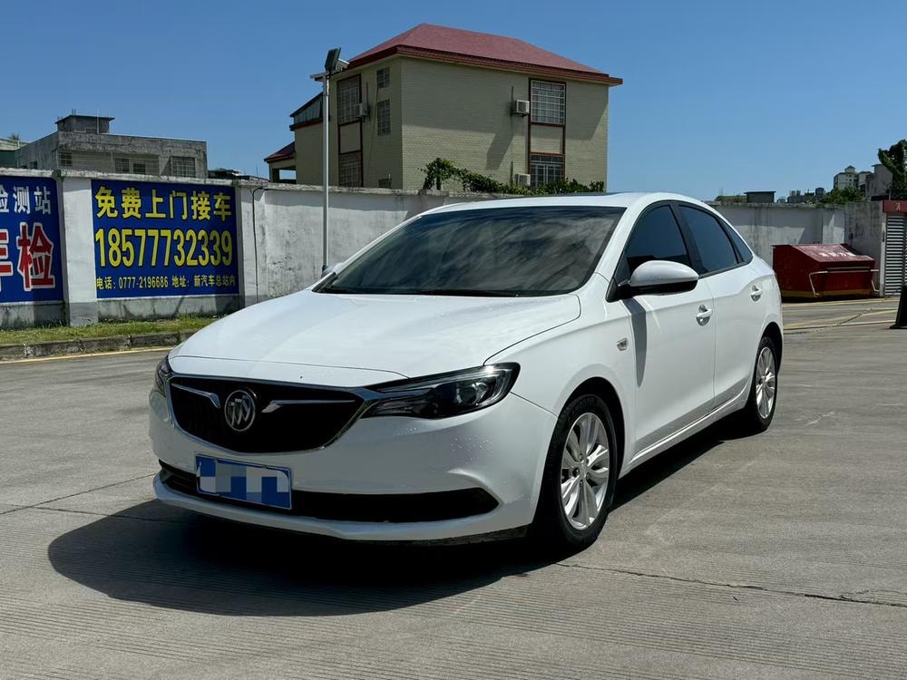 Buick Excelle 2021 — фото автомобиля
