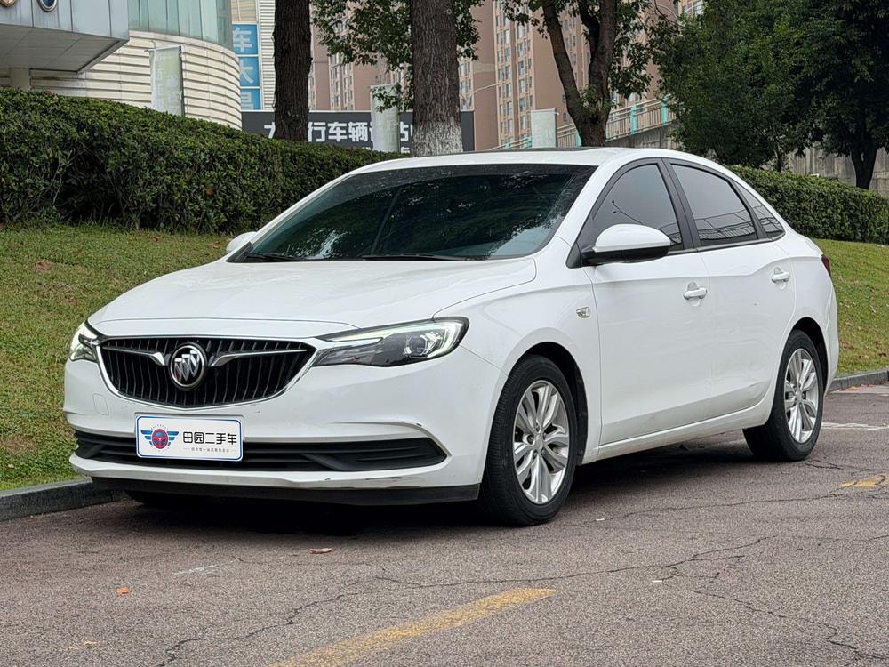 Buick Excelle 2021 — фото автомобиля 1