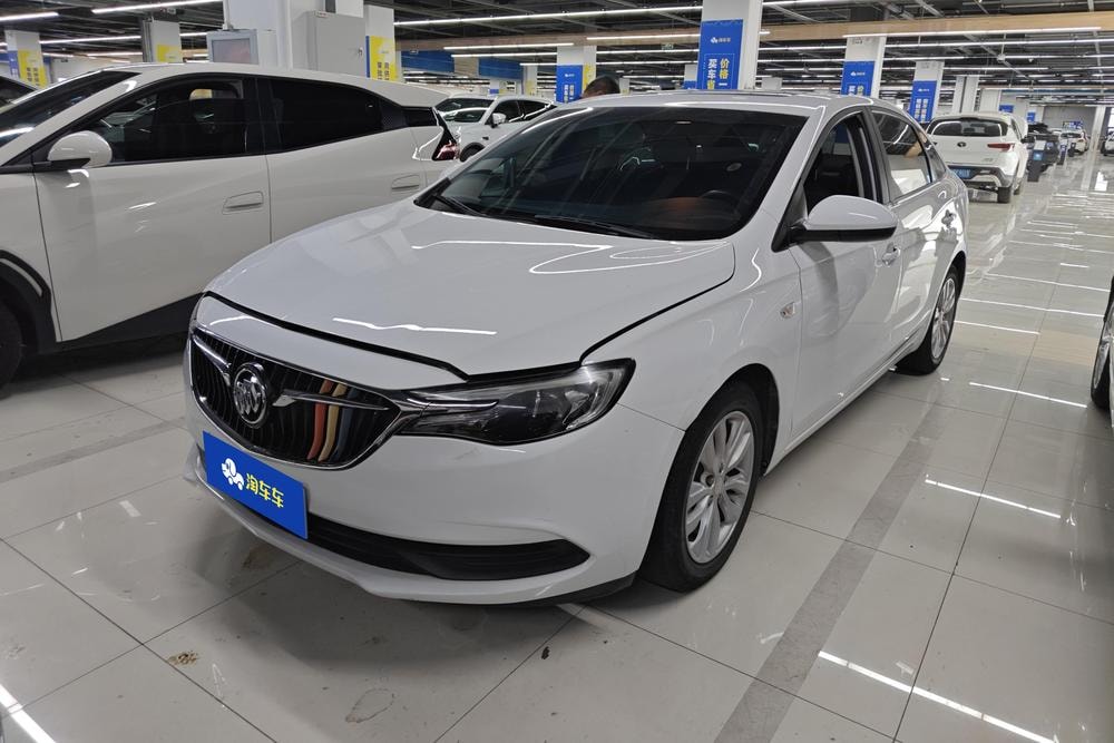 Buick Excelle 2021 — фото автомобиля 1