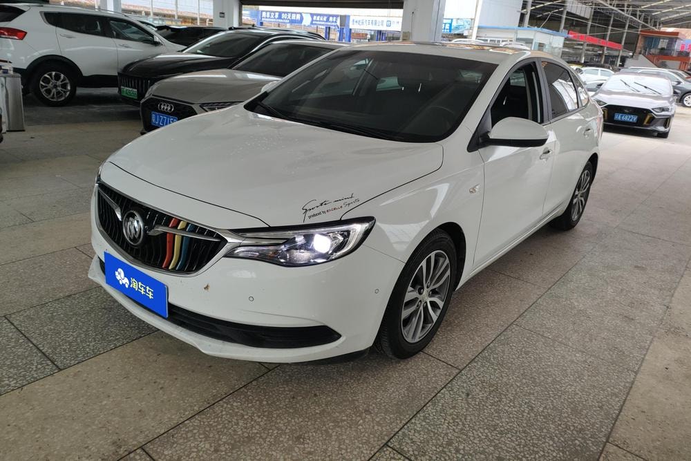 Buick Excelle 2021 — фото автомобиля 1