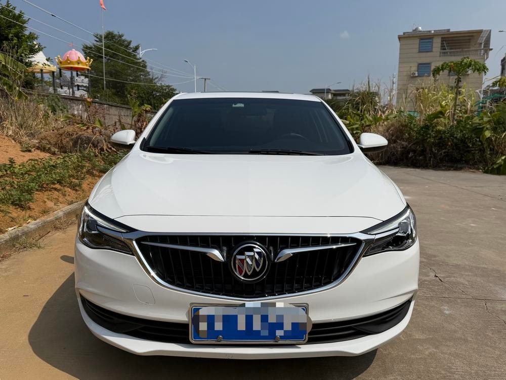 Buick Excelle 2021 — фото автомобиля