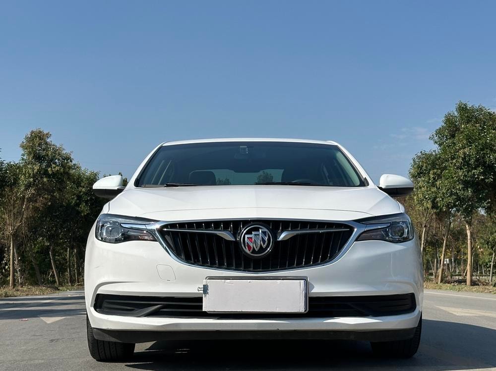Buick Excelle 2021 — фото автомобиля