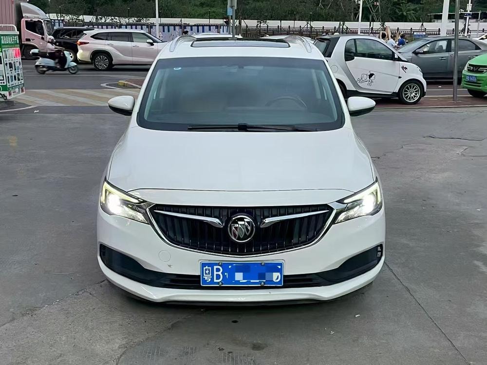 Buick GL6 2021 — фото автомобиля