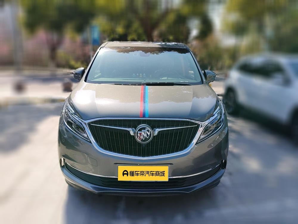 Buick GL8 2017 — фото автомобиля